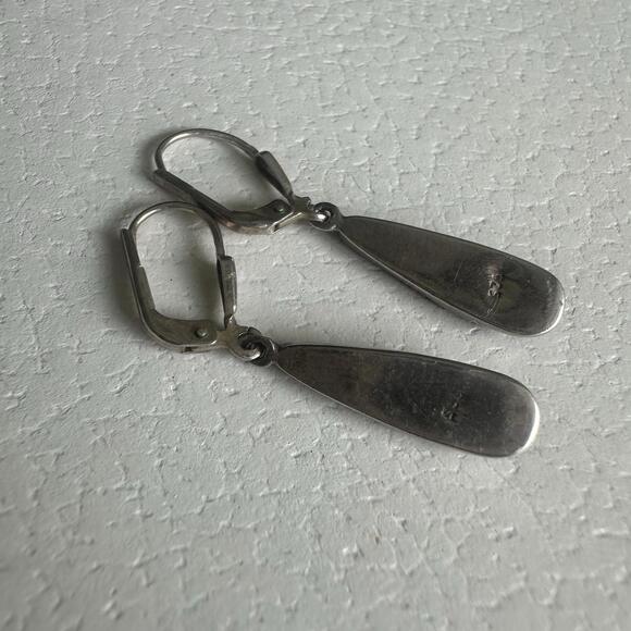 Sterling w Inlaid Blue Lapis .75” Southwest Drop Earrings - Picture 5 of 7